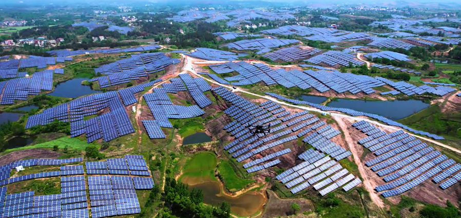 麻城閻家河光伏電站智慧化改造-無(wú)人機(jī)巡檢技術(shù)（攝影：晏俊）